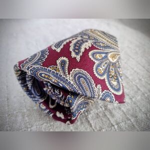 Vintage 90's Nordstrom Paisley Burgundy Necktie 100% Silk Hand Sewn in the USA!